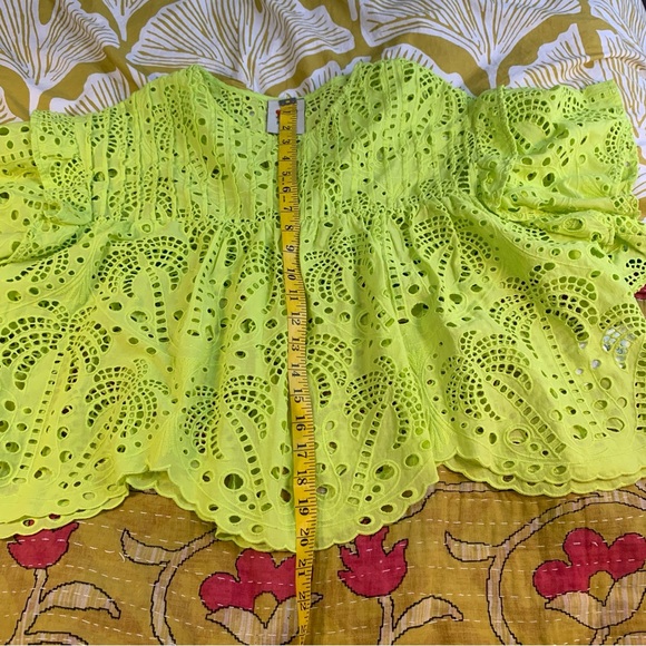 Farm Rio Palm Tree Richelieu Cotton Eyelet Crop Blouse in Lime Green size S - Picture 9 of 13